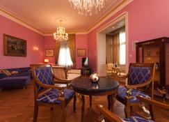 Filip Palace Luxurious Apartment - Ljubljana - Lounge