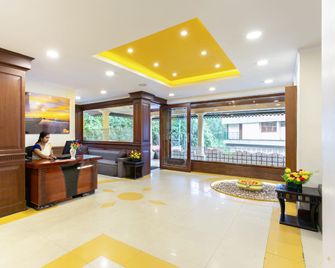 Le Celestium - Munnar - Front desk