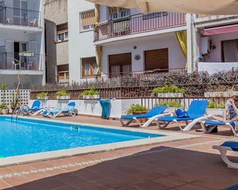 Hotel El Cid - Sitges - Pool