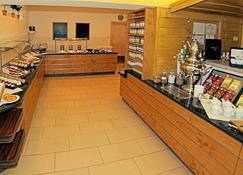 Pitzis Kinderhotel - Family Only - Arzl im Pitztal - Buffet