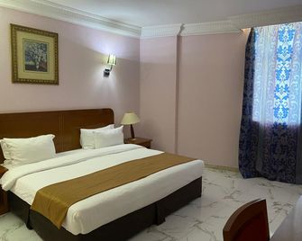 Al Massa Hotel - Al-Ayn - Camera da letto
