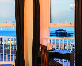 West Beach Hotel - Brighton - Servicio de la habitación
