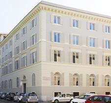 Hotel The Building
