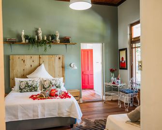 De Kunst Huisje - Bela-Bela - Habitación