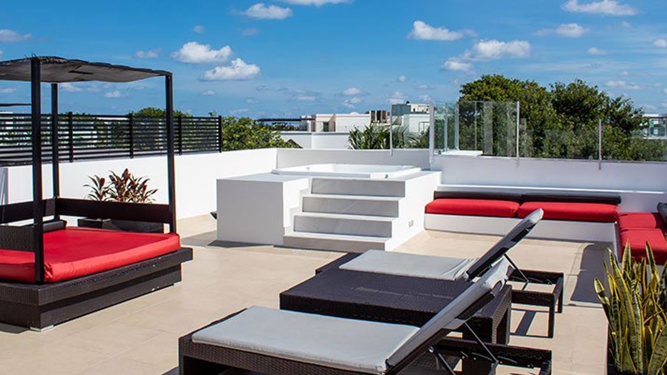 Residences At The Fives