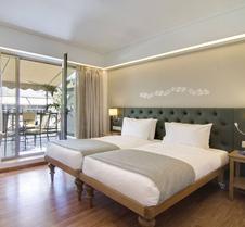 Titania Hotel