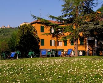 Park Hotel - Salice Terme - Gebouw