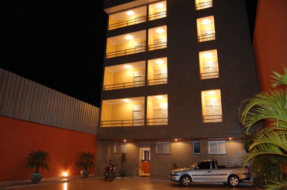 Minas Hotel - Mariana - Gebäude