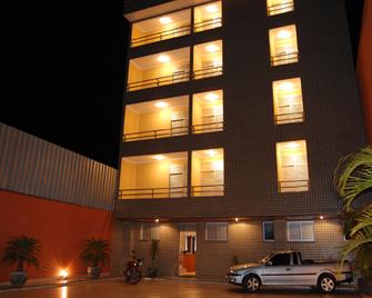 Minas Hotel - Mariana - Gebäude