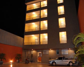 Minas Hotel - Mariana - Gebäude