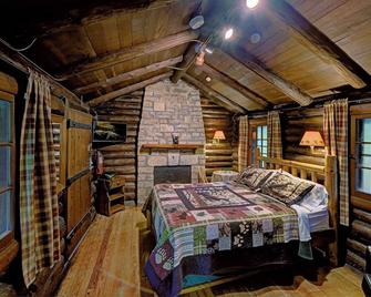 White Pines Lodge - Mount Morris - Habitación