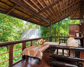 Sensi Paradise Beach Resort - Ko Tao - Balcón