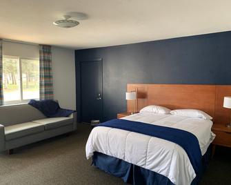 Starlite Resort - Saugatuck - Bedroom