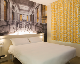 B&B Hotel Milano Central Station - Milan - Chambre