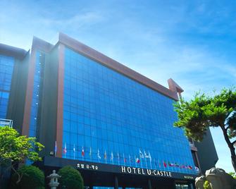 U Castle Hotel - Yeosu - Building