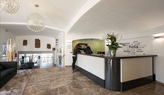 Park Hotel San Jorge & Spa - ปลาตฮา ดาโร - แผนกต้อนรับส่วนหน้า