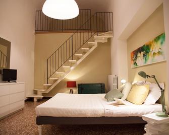 Rooms H Ercolani - Bologna - Bedroom