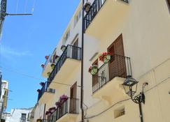 Badia Rooms & Breakfast - Castellammare del Golfo - Κτίριο