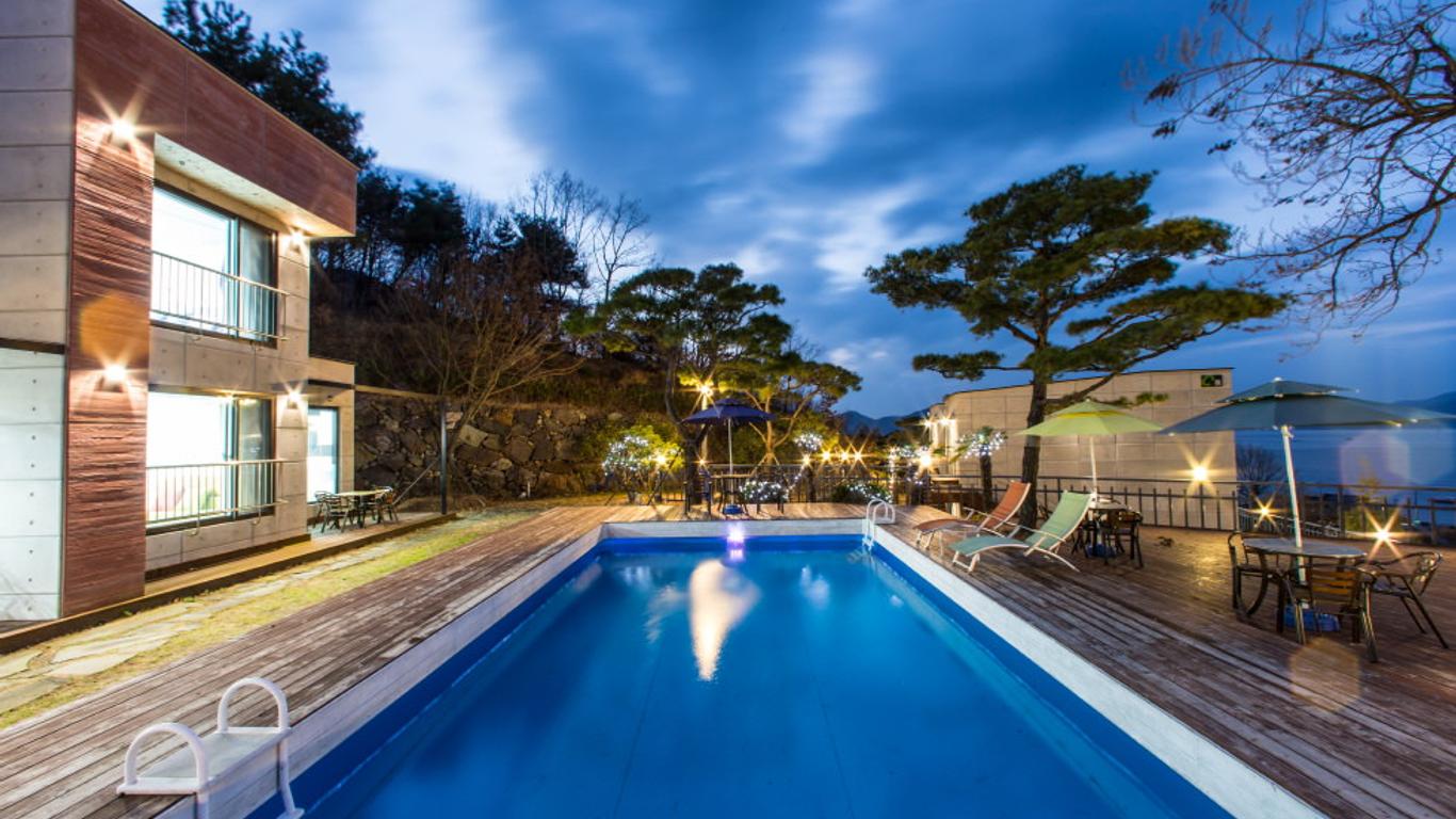 Geoje Island Solver Pension