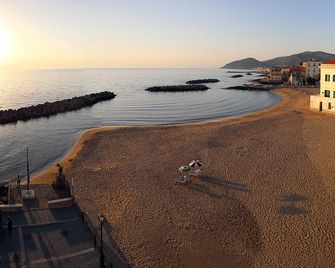 Palazzo Iaquinto - Castellabate - Spiaggia