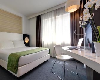 iH Hotels Roma Z3 - רומא - חדר שינה