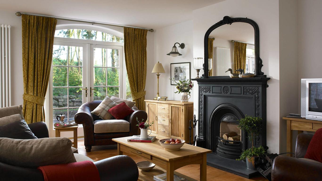 كاسل ليزلي إيستيت