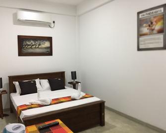 Kingcity Resort - Anuradhapura - Habitación