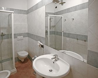 Locanda Antichi Cortili - Villafranca di Verona - Bathroom