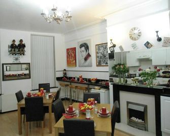 Liverpool Lodge - Liverpool - Yemek odası