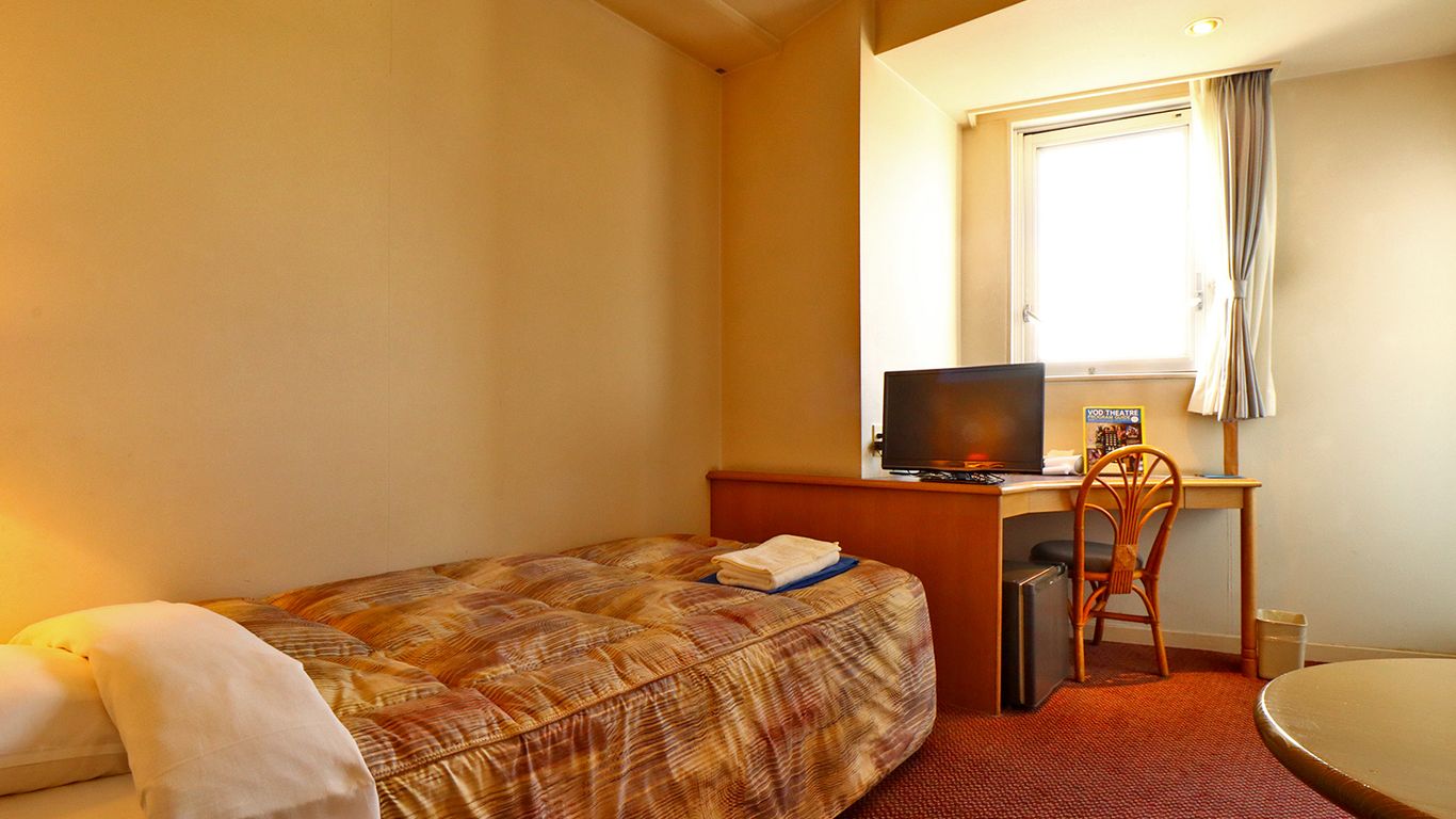 ホテルトップス