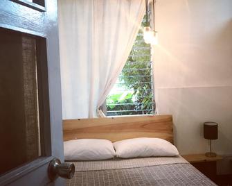 Hostel Urbano Yoses - San José - Yatak Odası