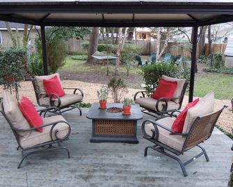 The Giraffe Inn at Old Parks Manor - נאפה - פטיו