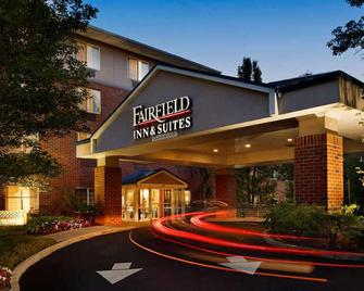 Fairfield Inn & Suites by Marriott Portland South/Lake Oswego - Lake Oswego - Building
