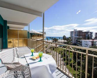 Hotel Almirante - אליקנטה - מרפסת