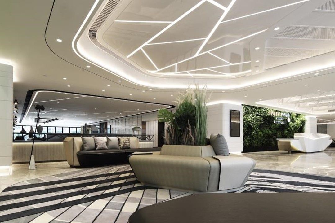 هوتل كوزي · أواسيز