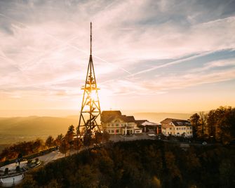 Hotel Uto Kulm Car-Free Hideaway In Zurich - ציריך - בניין