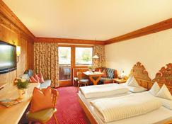 Romantikhotel Böglerhof - Alpbach - Bedroom