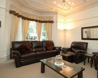 Elder Lea House - Huddersfield - Wohnzimmer