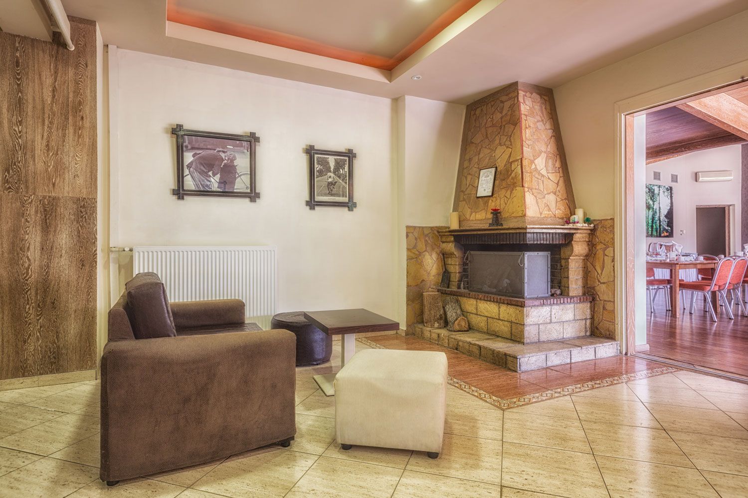Tselikas Hotel - Козані - Зручності