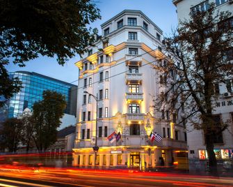 Mercure Belgrade Excelsior - Belgrado - Edificio