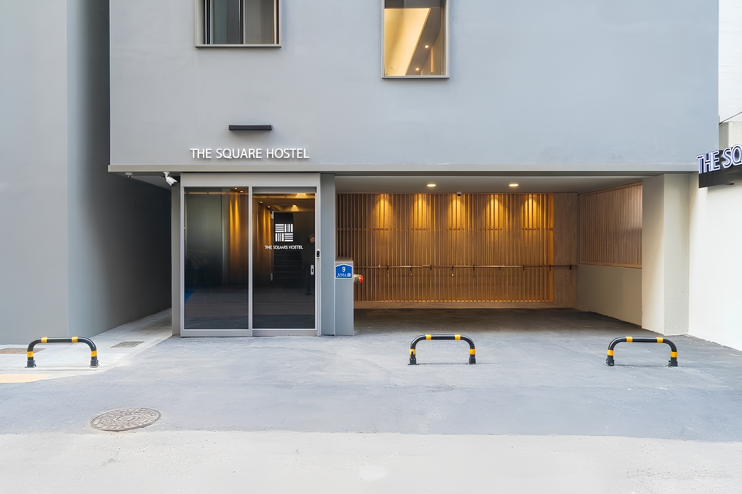 The Square Hostel Jongno - Seoul - Building