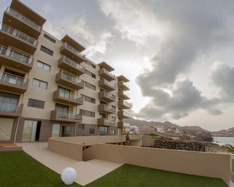 Las Rochas Mindelo - Mindelo - Edificio
