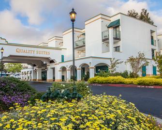 Quality Suites Downtown San Luis Obispo - San Luis Obispo - Building