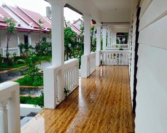 Preah Vihear Jaya Hotel - Sraaem - Balcony