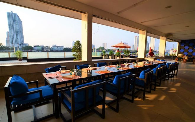 Ramada Plaza by Wyndham Bangkok Menam Riverside - Bangkok - Restaurante