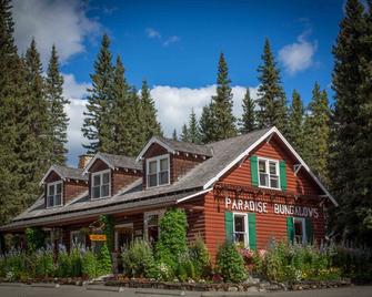 Paradise Lodge and Bungalows - Lake Louise - Bâtiment