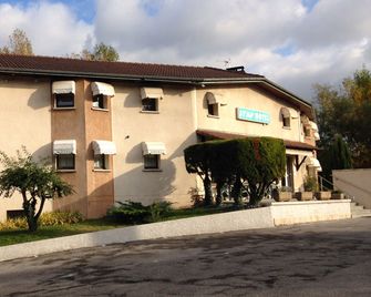 Symp'Hotel - Nivolas-Vermelle - Bâtiment