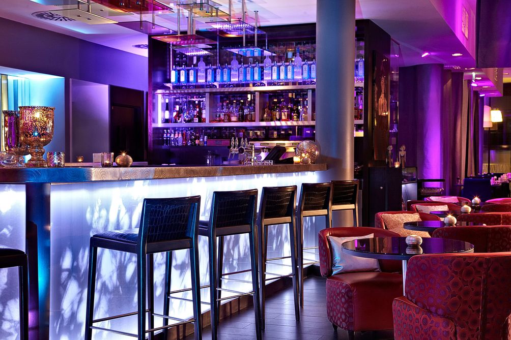 renaissance paris arc de triomphe hotel