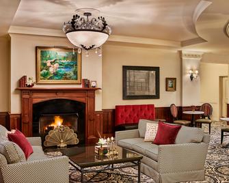 فرينش كوارتر إن - تشارلستون (ساوث كارولاينا) - ردهة