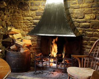 The Anchor Inn - Bristol - Salon